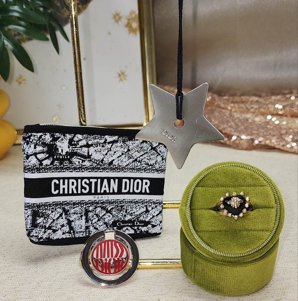 Authentic Dior Vintage Adjustable Bee Ring W/ Dior Gifts - Picture 2 of 16